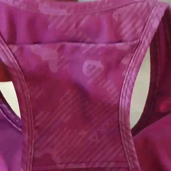 Reebok Women’s‎ Plum Purple Prime Essential Medium Sports Bra Size M - Picture 4 of 4